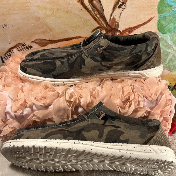 CREVO   MEN’S Camouflage print  Shoes - Picture 4 of 8